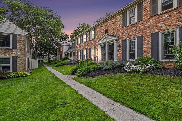 2529 Abbington Drive 91, Grand Rapids, MI 49506
