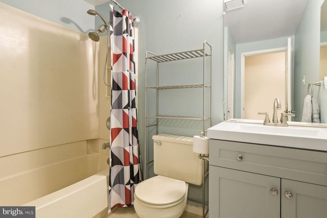 3 BOSTON DR, Berlin, MD 21811