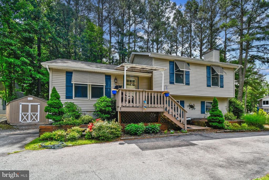 3 BOSTON DR, Berlin, MD 21811