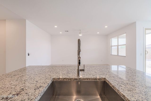 347 S SANTA ANA Lane, Casa Grande, AZ 85194