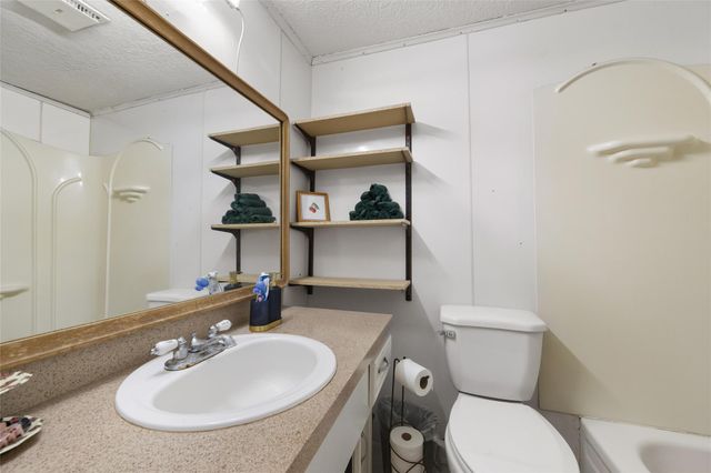 4205 Lariat Drive, Baytown, TX 77521