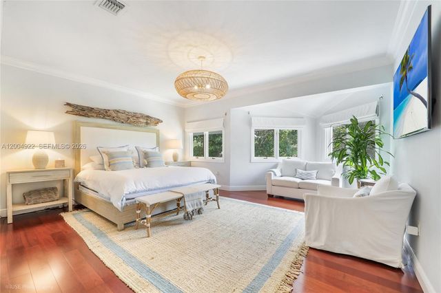 2449 S Bayshore Dr, Miami, FL 33133