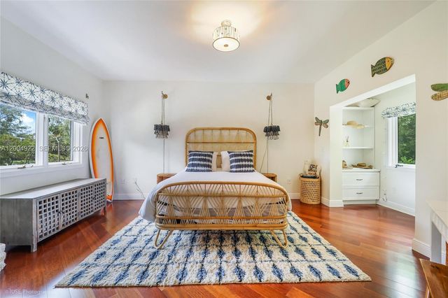 2449 S Bayshore Dr, Miami, FL 33133