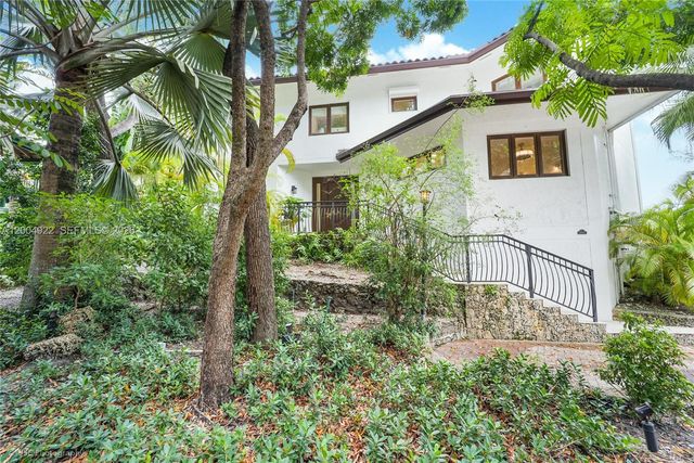 2449 S Bayshore Dr, Miami, FL 33133