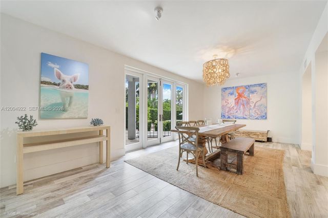 2449 S Bayshore Dr, Miami, FL 33133