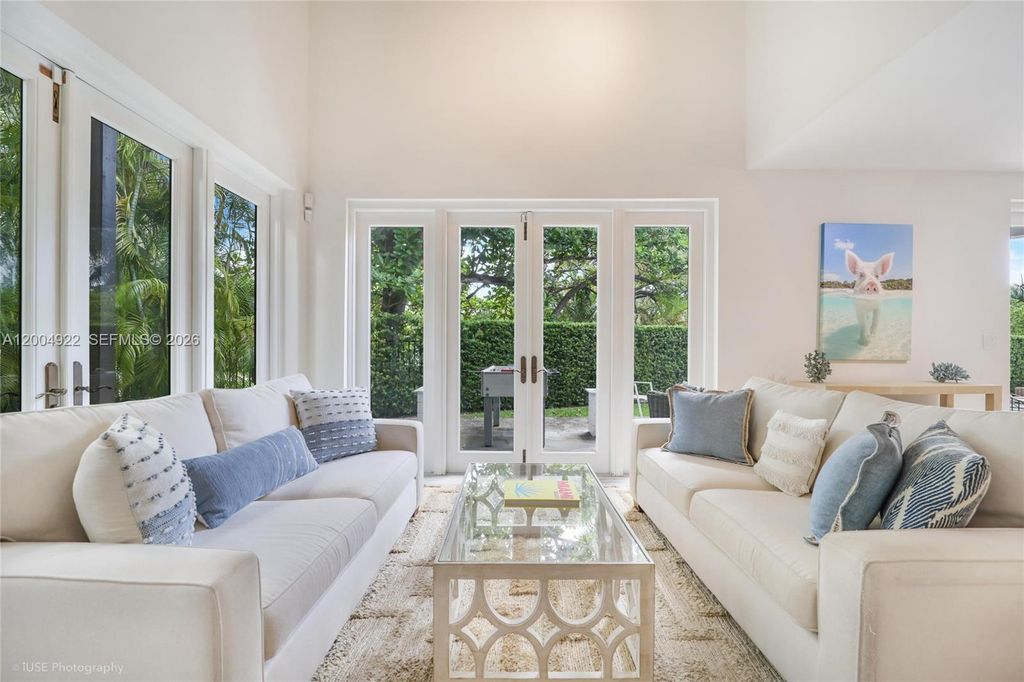 2449 S Bayshore Dr, Miami, FL 33133