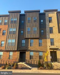 10050 AMERICAN PHAROAH LN #A, Laurel, MD 20723