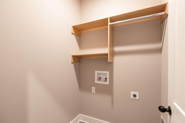 4513-4515 N Sandplum St, Wichita, KS 67205