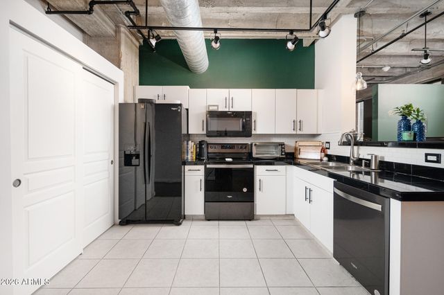 114 W ADAMS Street 402, Phoenix, AZ 85003