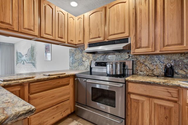 2131 NE 42nd Court 212e, Lighthouse Point, FL 33064