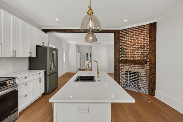 563 Rutledge Avenue, Charleston, SC 29403