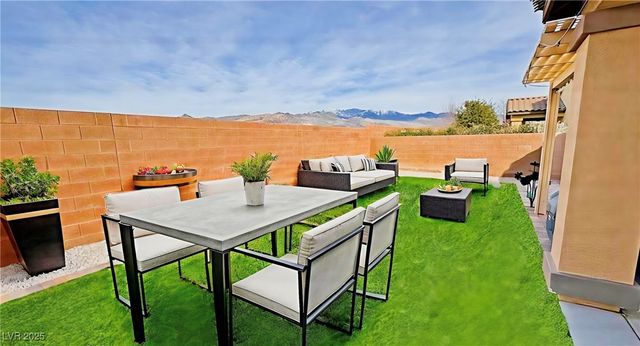 4780 Lorenzo Way, Pahrump, NV 89061