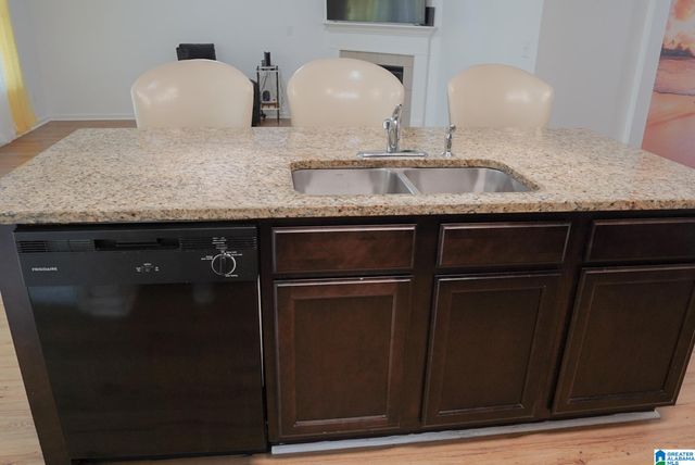 4678 BROOKSHIRE LANE, Bessemer, AL 35022
