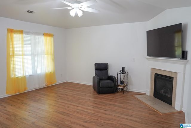 4678 BROOKSHIRE LANE, Bessemer, AL 35022