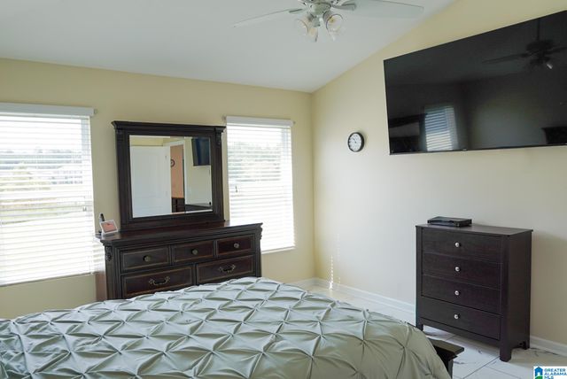 4678 BROOKSHIRE LANE, Bessemer, AL 35022
