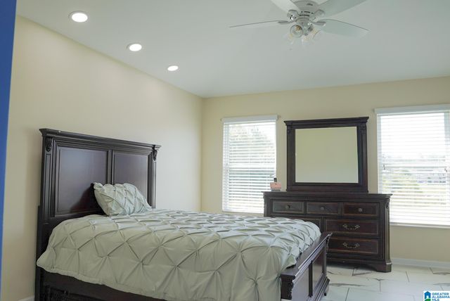 4678 BROOKSHIRE LANE, Bessemer, AL 35022