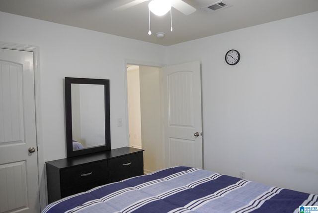4678 BROOKSHIRE LANE, Bessemer, AL 35022