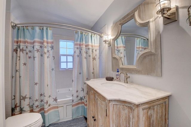 521 NW 14th Street, Delray Beach, FL 33444