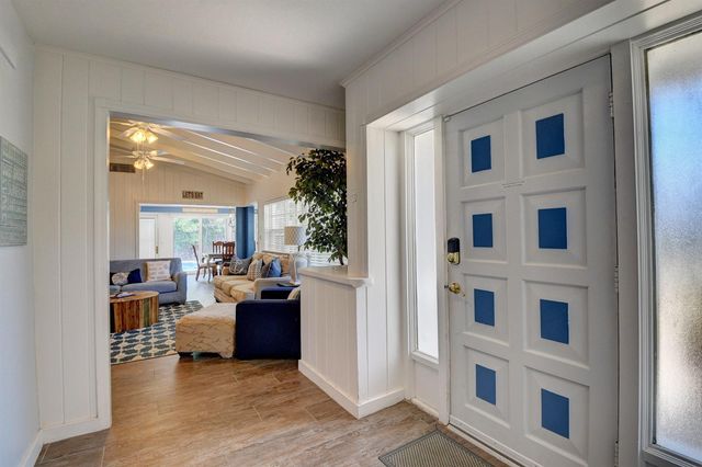 521 NW 14th Street, Delray Beach, FL 33444