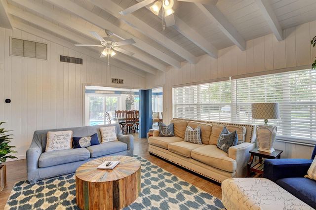 521 NW 14th Street, Delray Beach, FL 33444