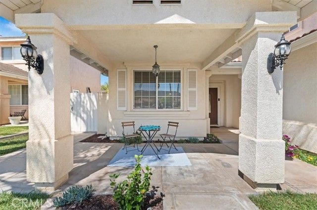 24320 Calle Estancia, Murrieta, CA 92562