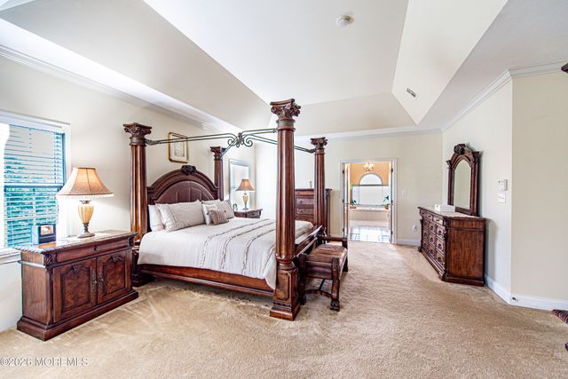 1 Paca Place, Marlboro, NJ 07746