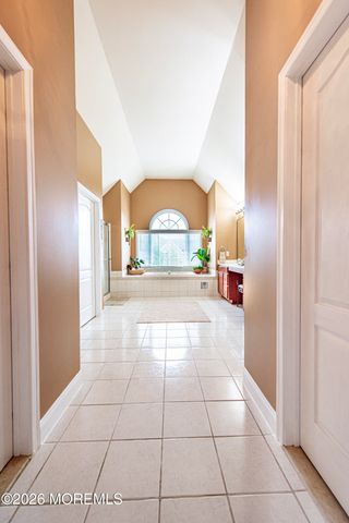 1 Paca Place, Marlboro, NJ 07746