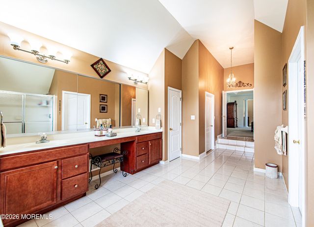 1 Paca Place, Marlboro, NJ 07746