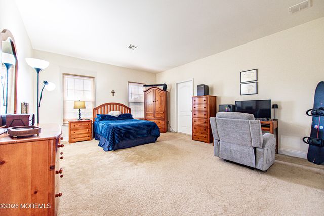 1 Paca Place, Marlboro, NJ 07746
