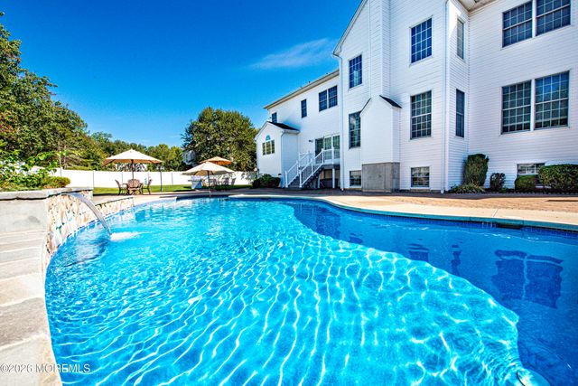 1 Paca Place, Marlboro, NJ 07746
