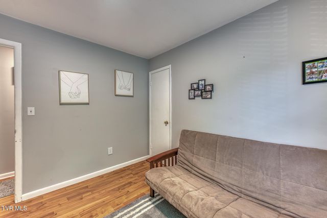 560 Big Ridge Road, Kingsport, TN 37660