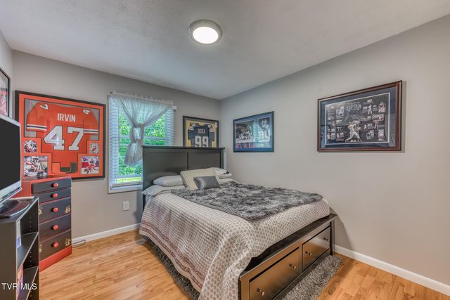 560 Big Ridge Road, Kingsport, TN 37660