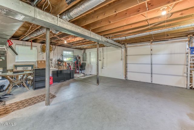 560 Big Ridge Road, Kingsport, TN 37660