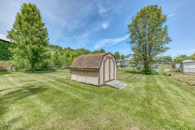 560 Big Ridge Road, Kingsport, TN 37660