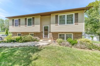 560 Big Ridge Road, Kingsport, TN 37660
