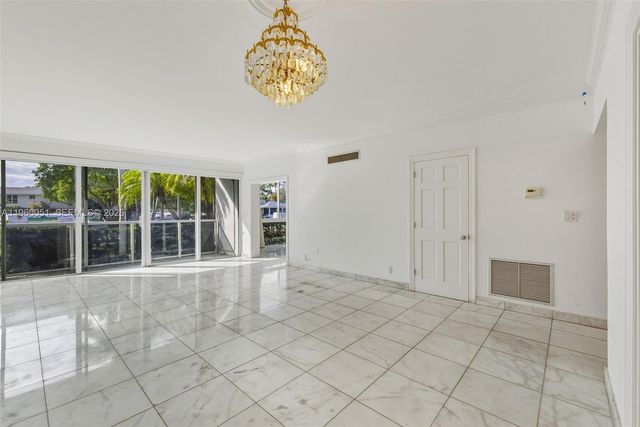 1 Harbour Way 108, Bal Harbour, FL 33154