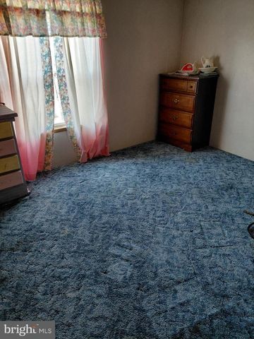 131 LITTLE HICKORY RD, Petersburg, WV 26847