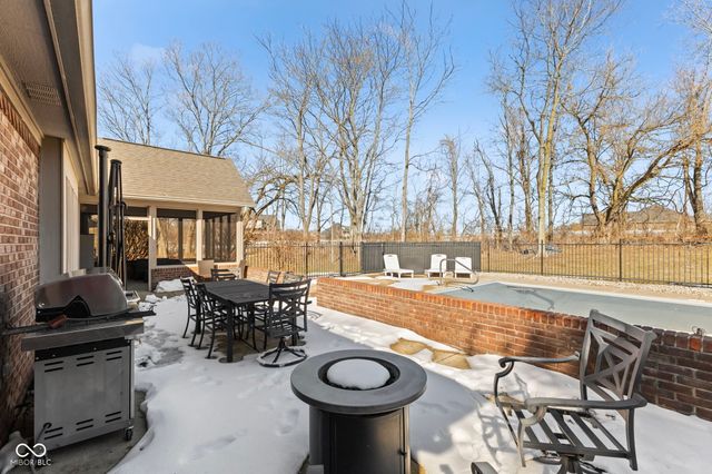 1356 Rutherglen Court, Danville, IN 46122