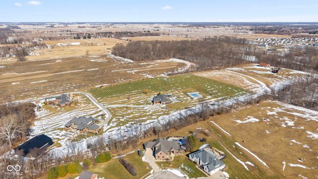 1356 Rutherglen Court, Danville, IN 46122