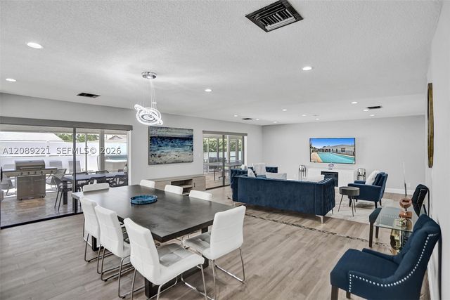 1531 SE 24th Ter, Pompano Beach, FL 33062
