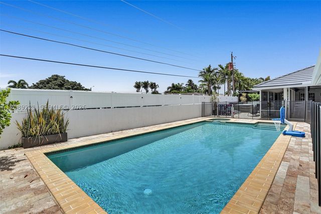 1531 SE 24th Ter, Pompano Beach, FL 33062