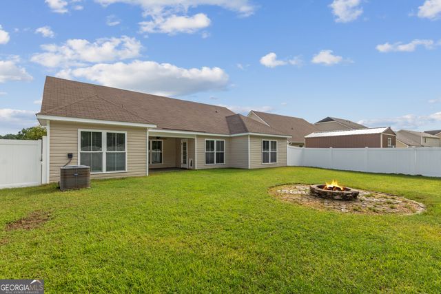 348 Daniel Trent Way, Kingsland, GA 31548