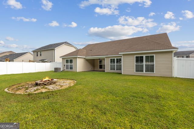 348 Daniel Trent Way, Kingsland, GA 31548