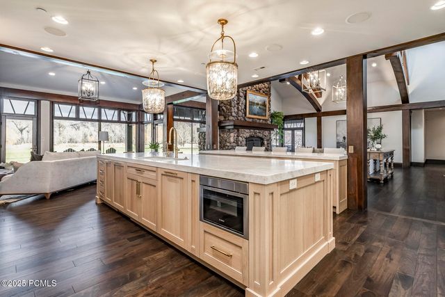 389 E Boulderville Road, Oakley, UT 84055