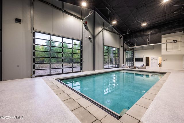 389 E Boulderville Road, Oakley, UT 84055