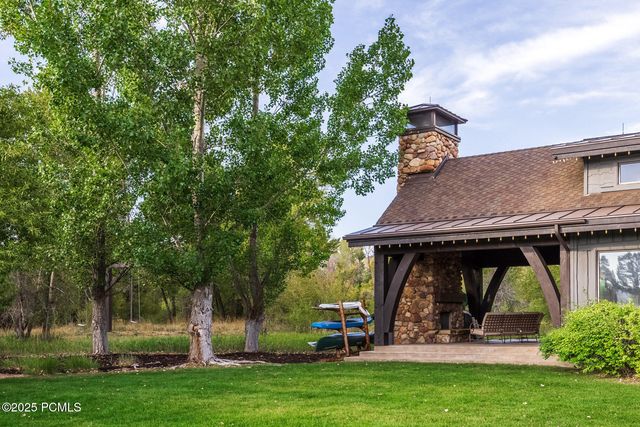 389 E Boulderville Road, Oakley, UT 84055