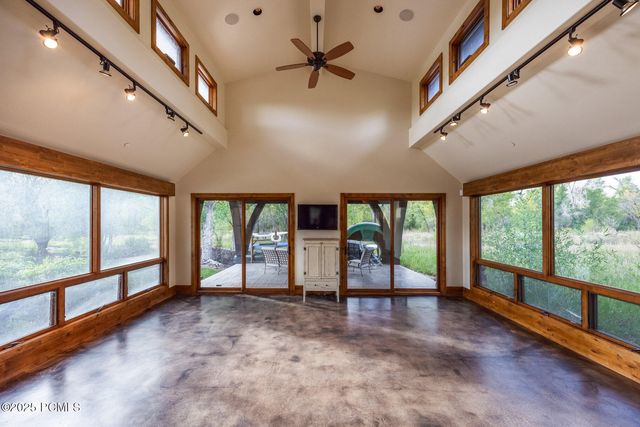 389 E Boulderville Road, Oakley, UT 84055