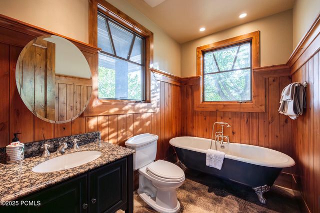 389 E Boulderville Road, Oakley, UT 84055