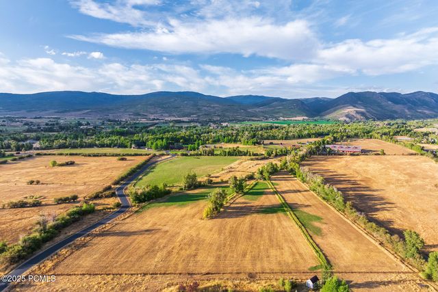 389 E Boulderville Road, Oakley, UT 84055