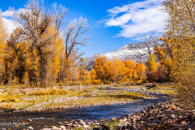 389 E Boulderville Road, Oakley, UT 84055